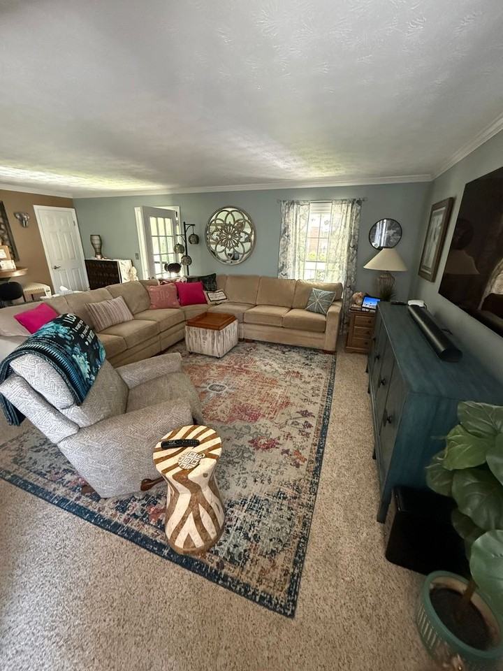 5240 Old Oxford Ln - Photo 6 of 47