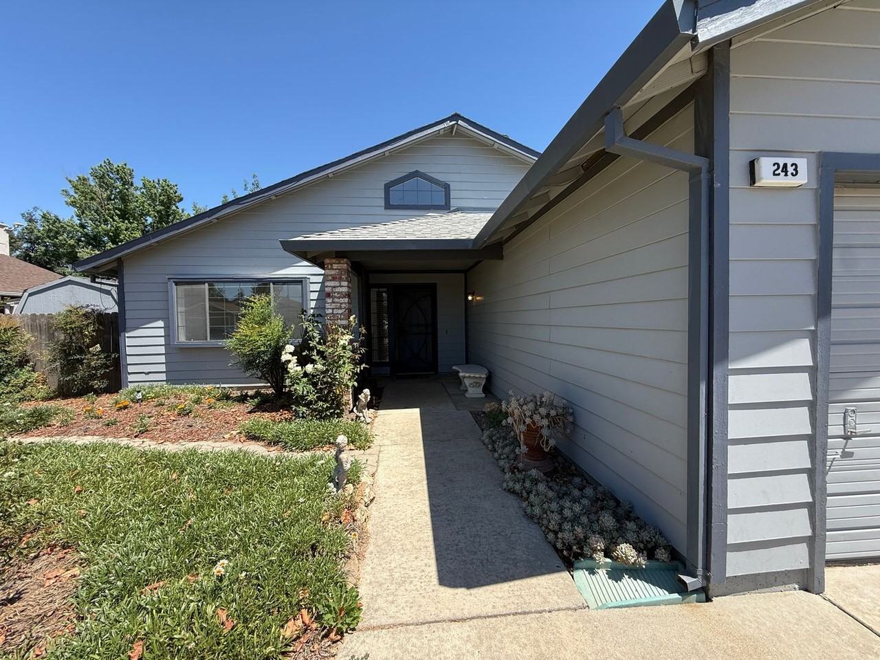 243 Rio Mesa Ct - Photo 2 of 26