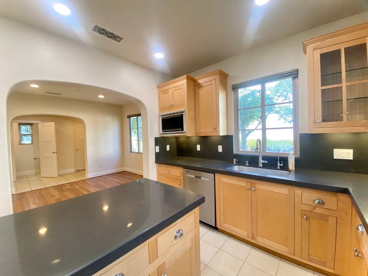 559 Palo Verde Cmns - Photo 6 of 34