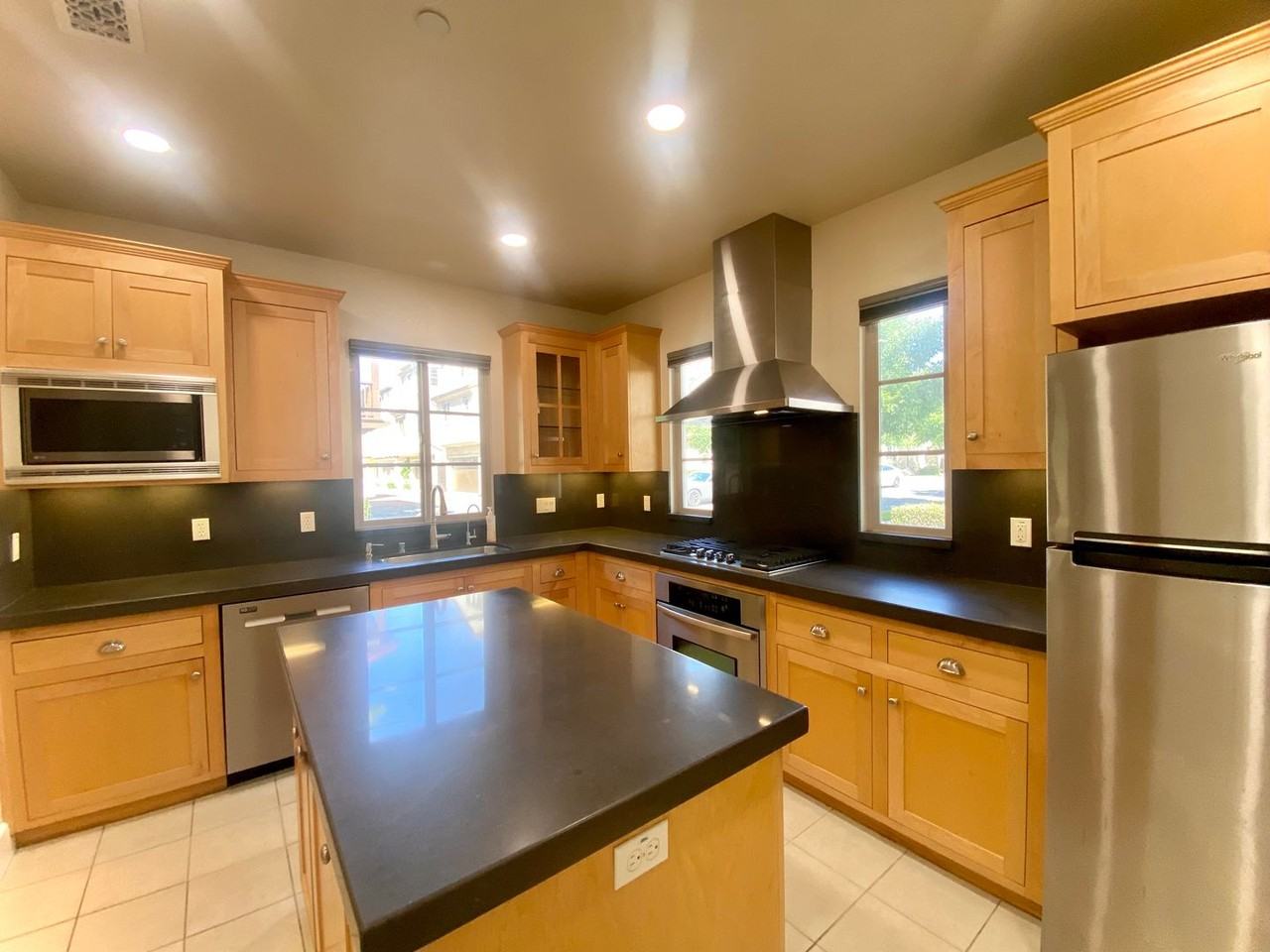 559 Palo Verde Cmns - Photo 5 of 34