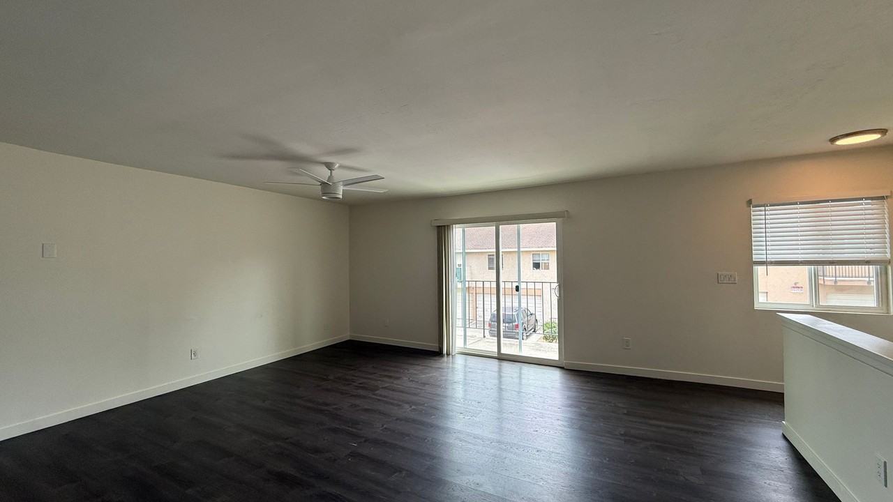6706 Pinecone Ln - Photo 4 of 15