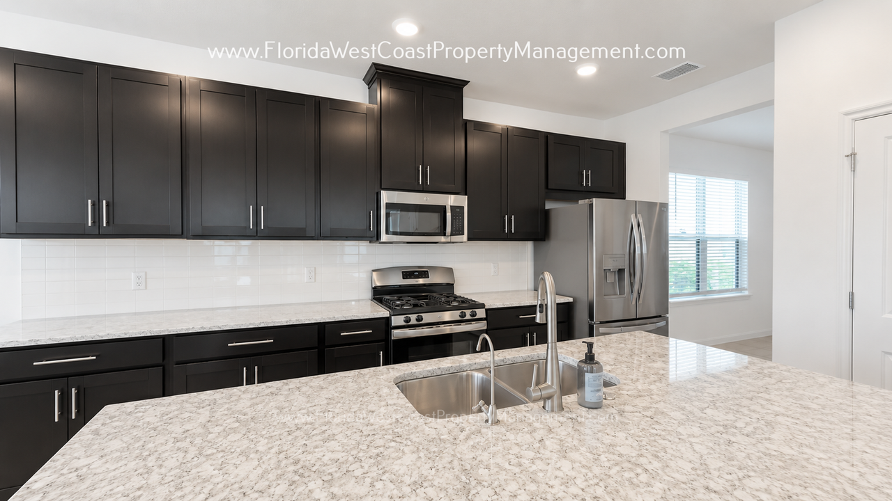 6394 Grandview Hill Ct - Photo 6 of 50