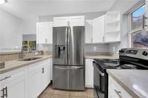 featured image of 2000 Nw 27th St