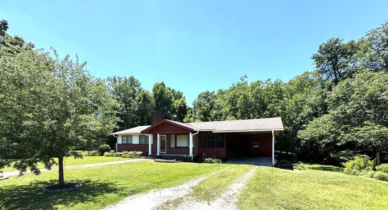 2864 Wilmington Hwy - Photo 3 of 35