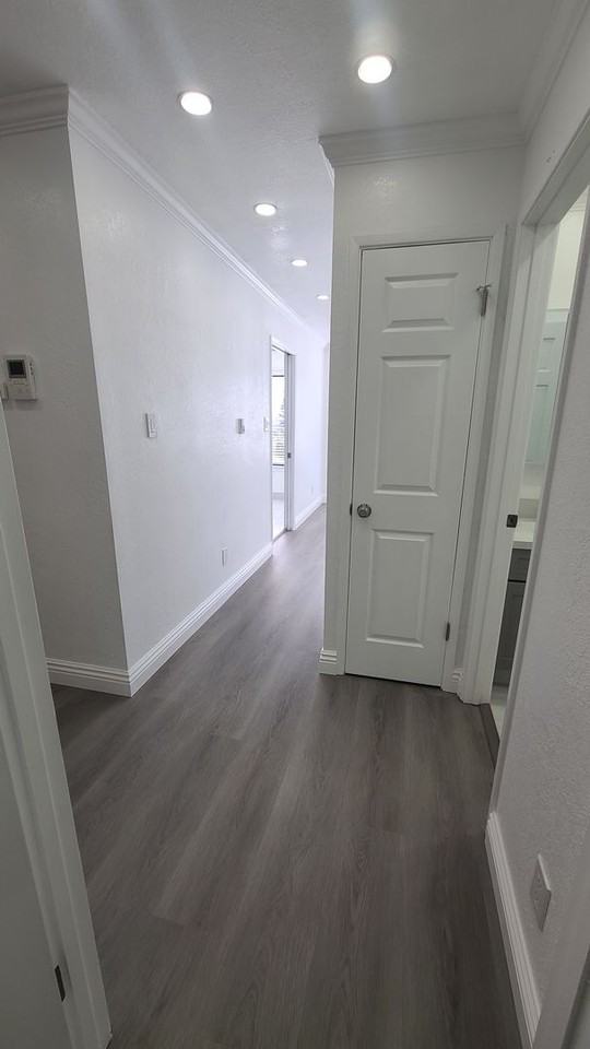 2960 Diamond St - Photo 7 of 13