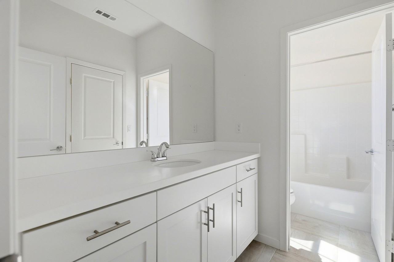 35861 Breckyn Ln - Photo 7 of 27