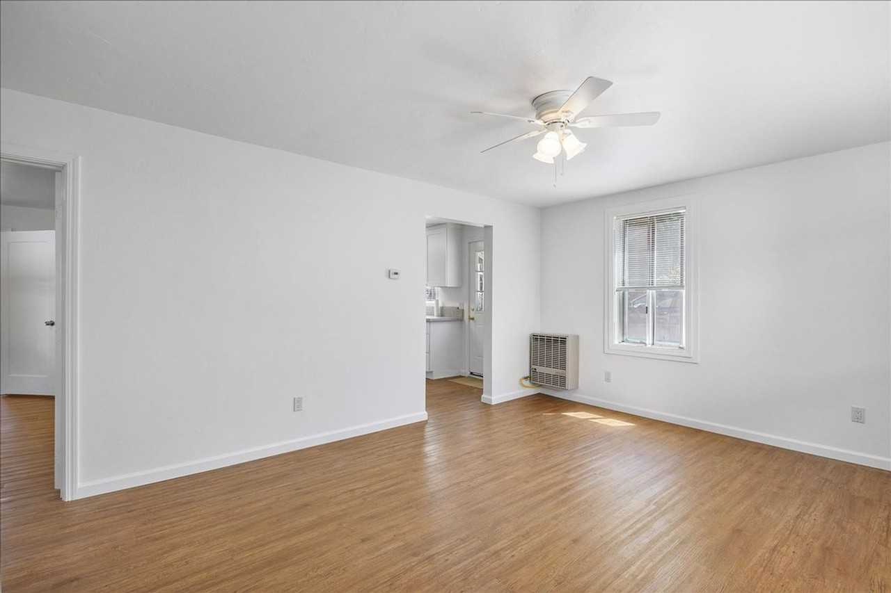 1530 Stanton St #A - Photo 3 of 14