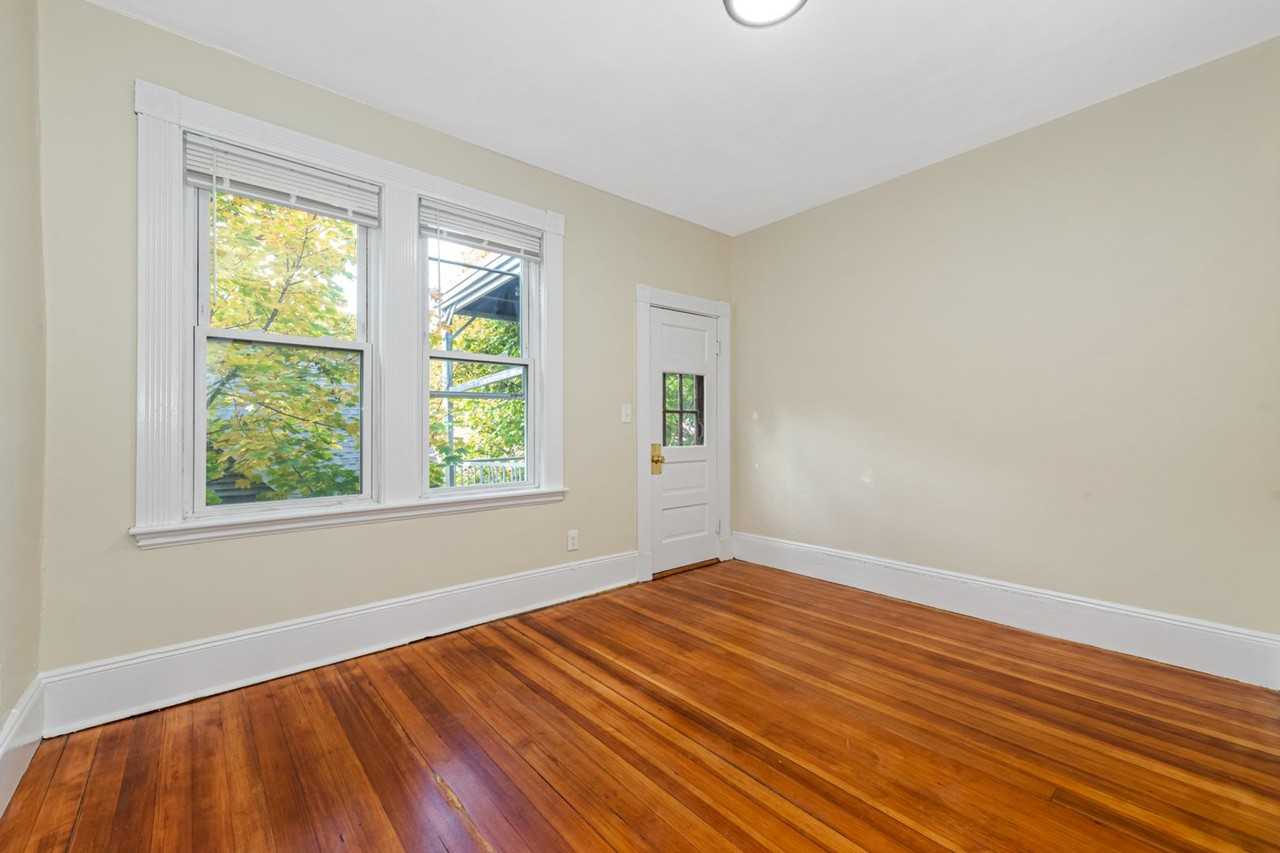 44B Brackett St - Photo 6 of 21