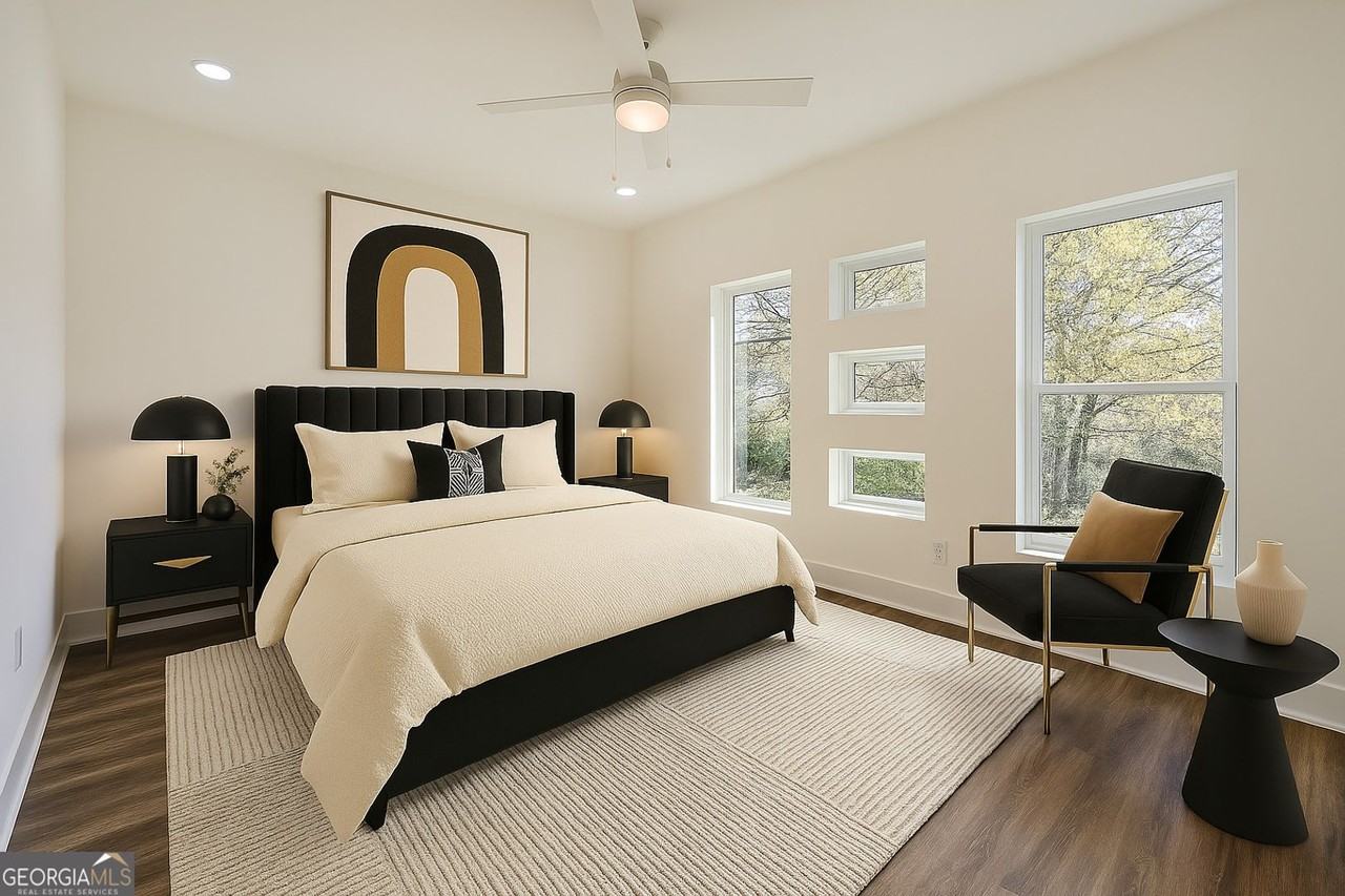 1351 Brewster St Sw - Photo 2 of 7