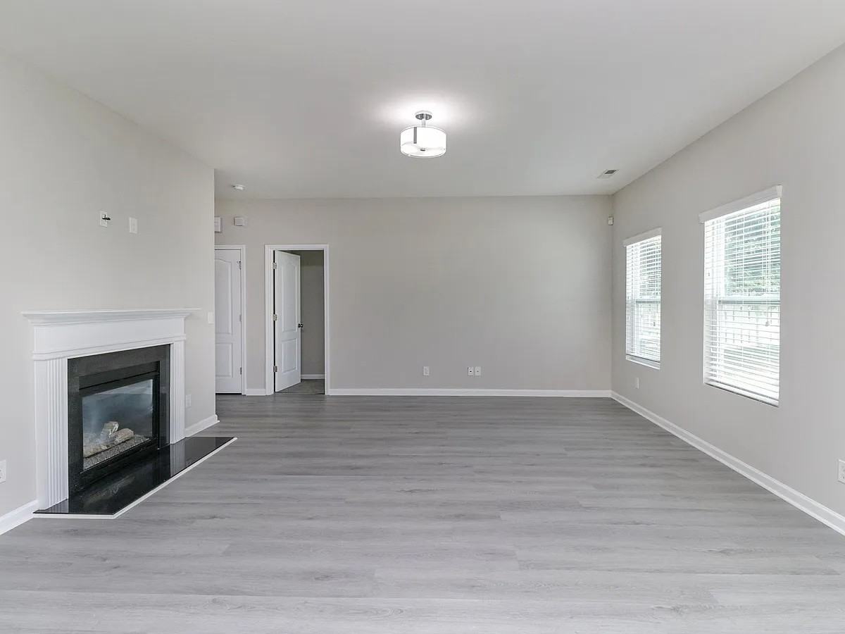 14524 Glenduff Pl #NA - Photo 5 of 31