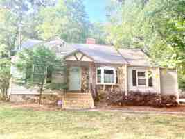 featured image of 928 Lindbergh Dr Ne #NA