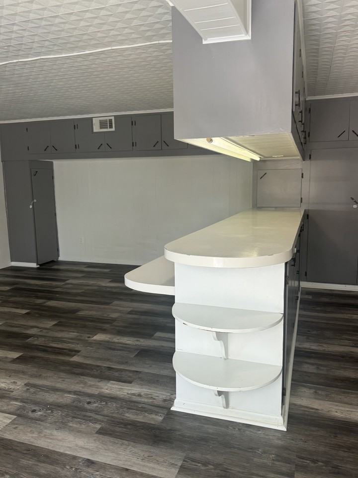 308 Joseph St #A - Photo 2 of 10