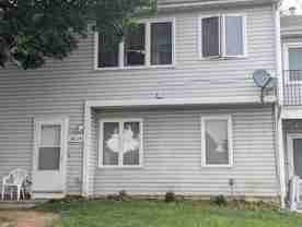 1411 Farrington St #B - Photo 1 of 1