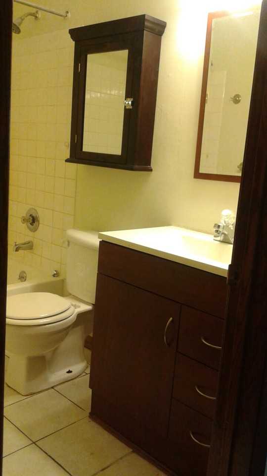 1411 Farrington St #B - Photo 3 of 9