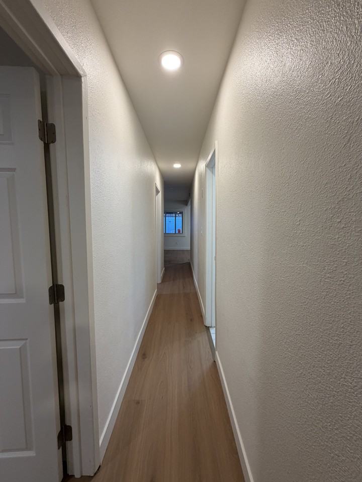 2702 Highland Ave #2704 - Photo 7 of 30
