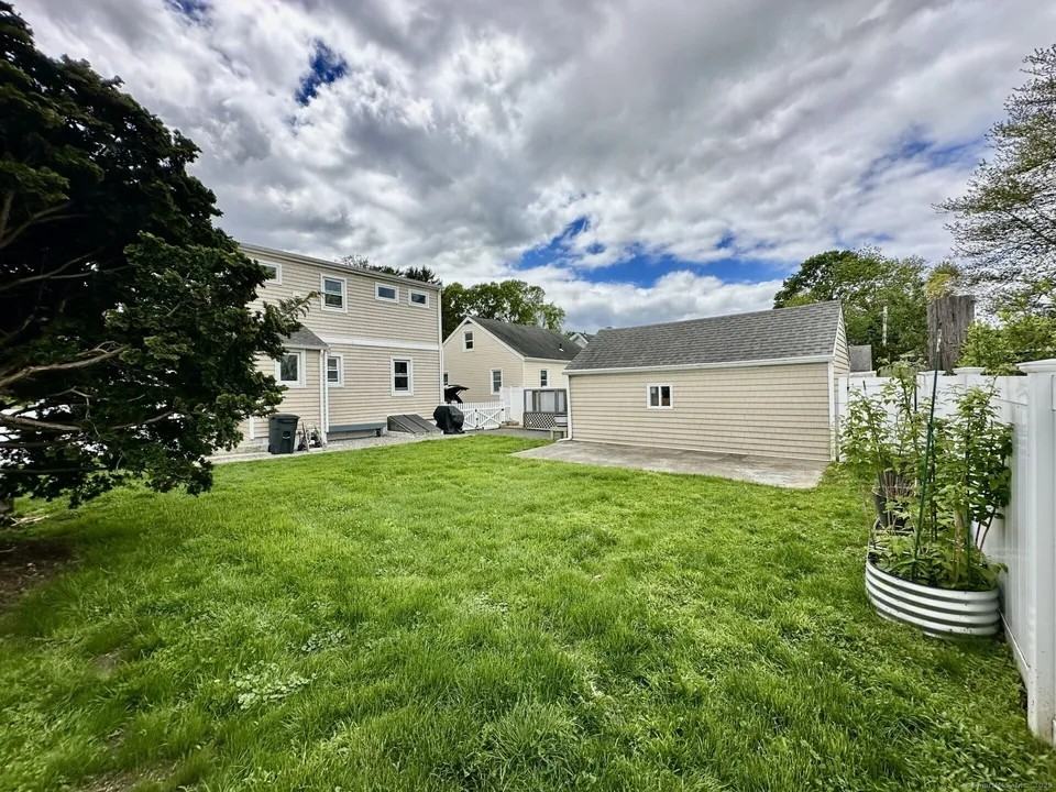 33 Emerson St #NA - Photo 6 of 35
