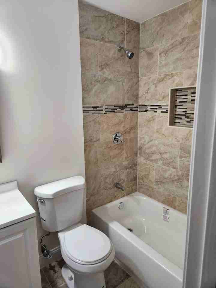 26 Cromwell St #1 - Photo 3 of 9