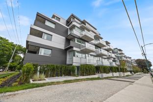 8030 Oak Street #4F - Photo 1 of 1