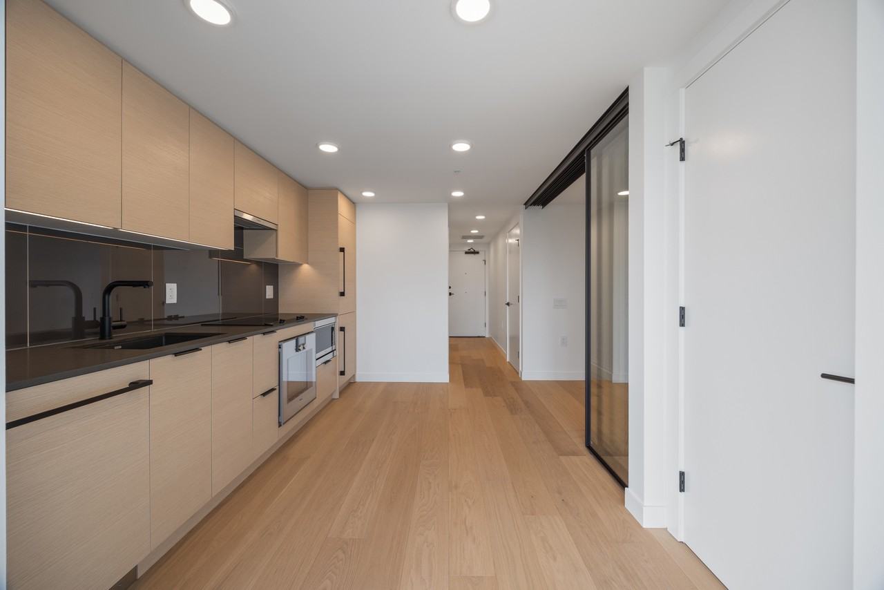 8030 Oak Street #4F - Photo 2 of 17