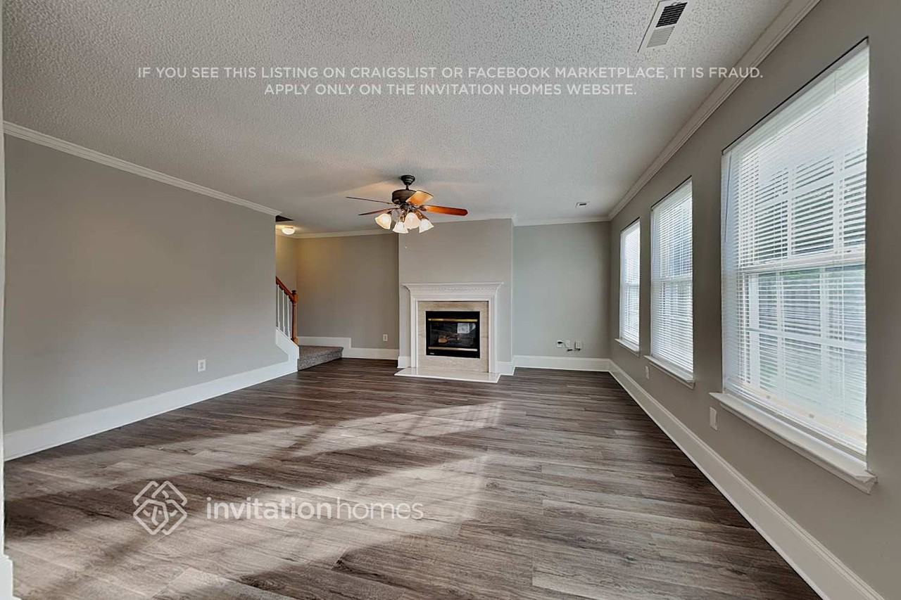 5923 Leawood Run Ct - Photo 4 of 21