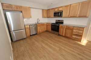 featured image of 301 Ridge St #F