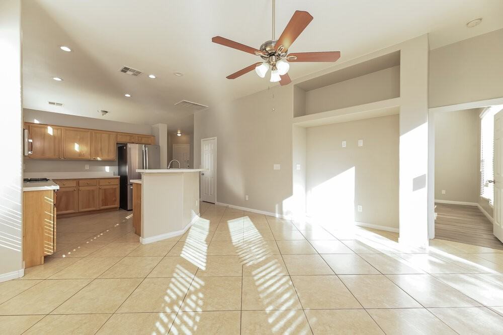 125 Coney Island Ave - Photo 6 of 16
