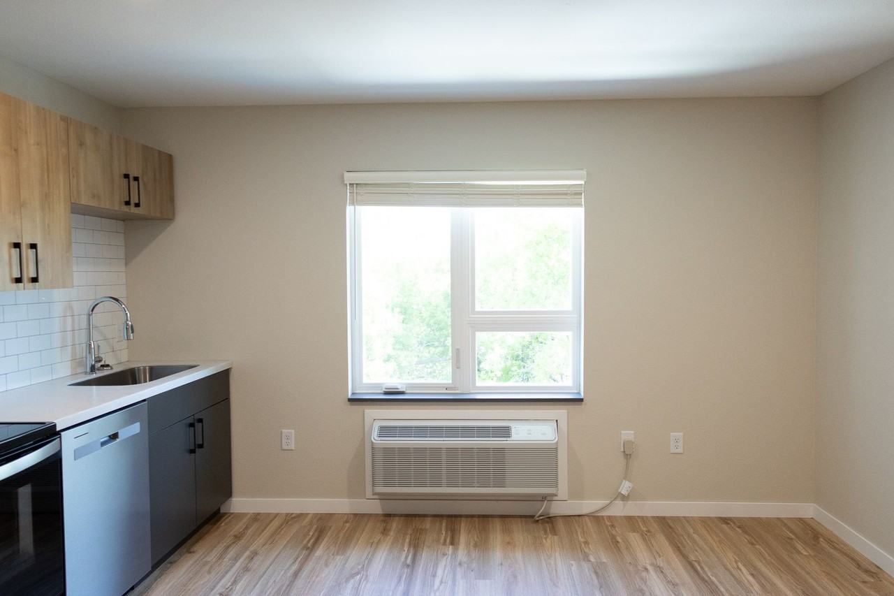 Riverview Apartments - Photo 3 of 16