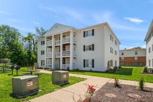 featured image of 400 S Durkin Dr