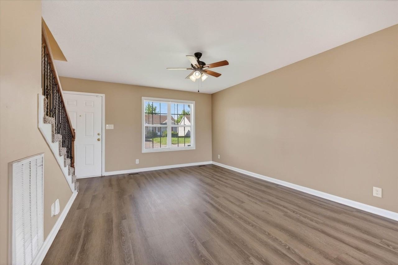551 Fox Trot Dr - Photo 6 of 30
