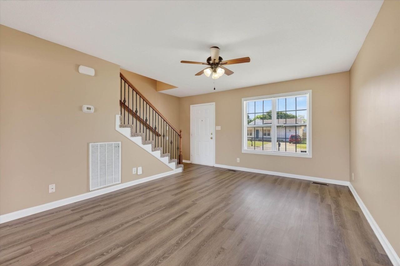 551 Fox Trot Dr - Photo 7 of 30