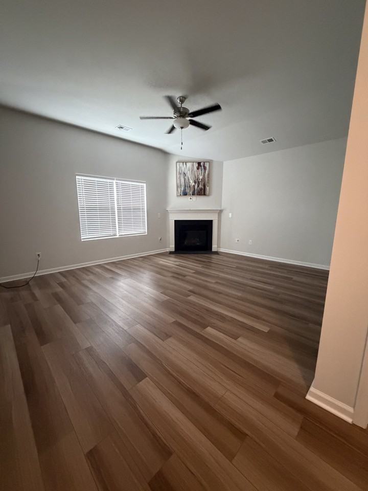 1317 Boswell Ct #1 - Photo 2 of 27