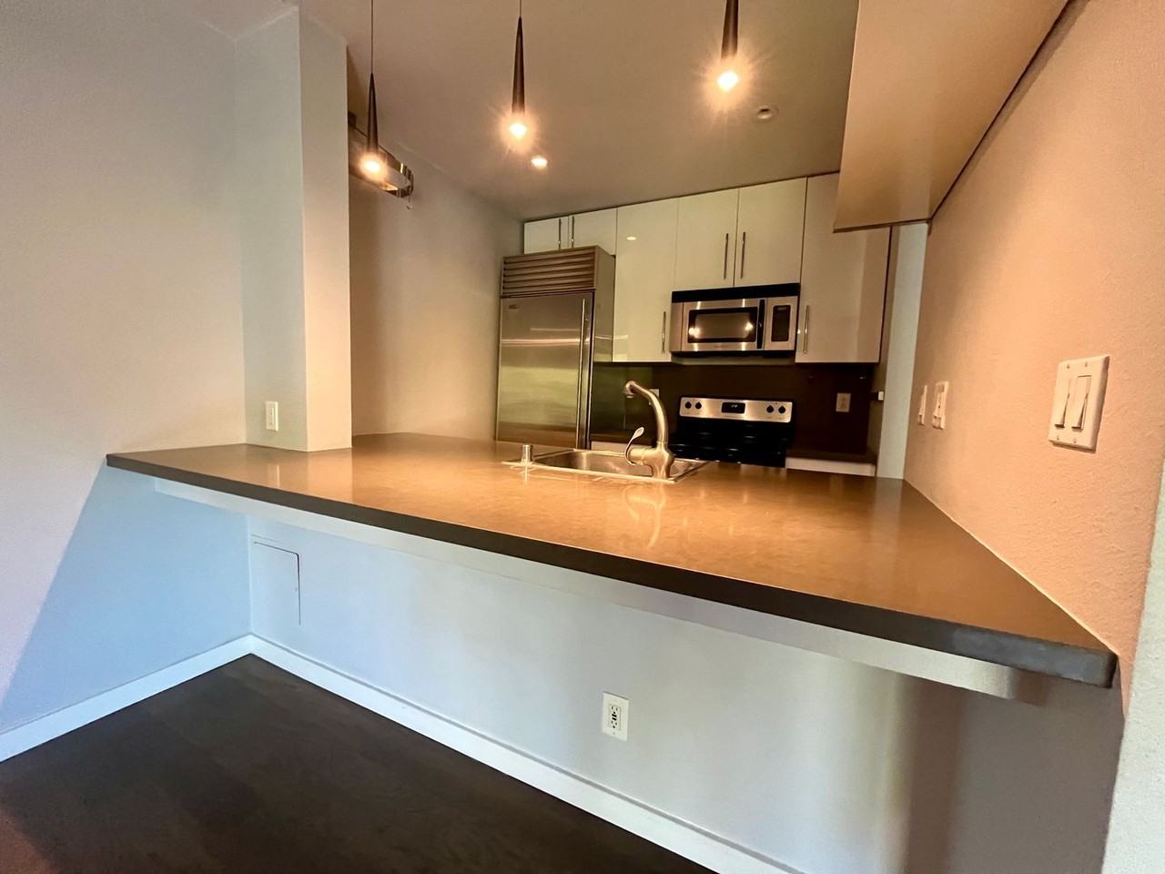 141 S Clark Dr #306 - Photo 4 of 12