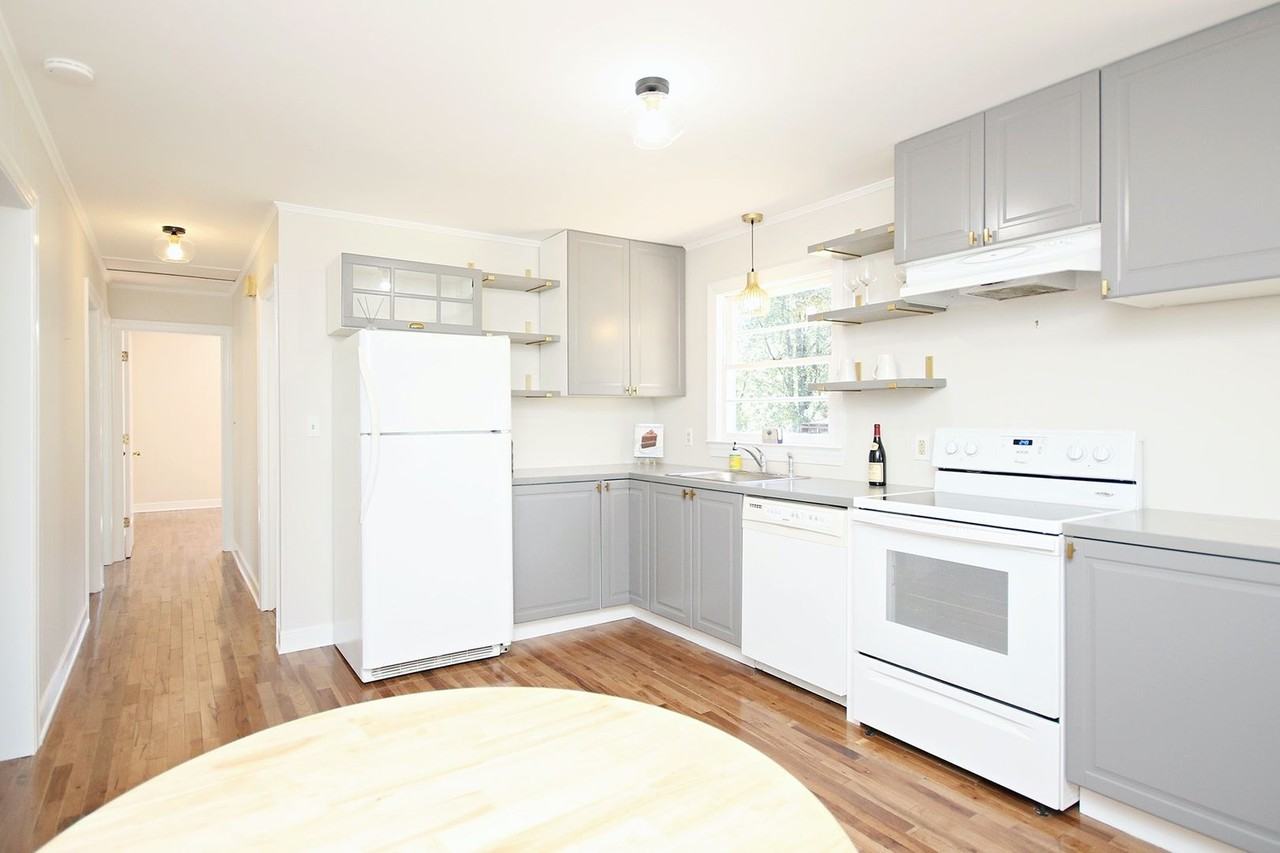 6160 Winesap Ln - Photo 6 of 21