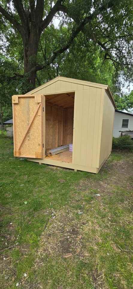 1301 N Rogers Ave - Photo 4 of 10
