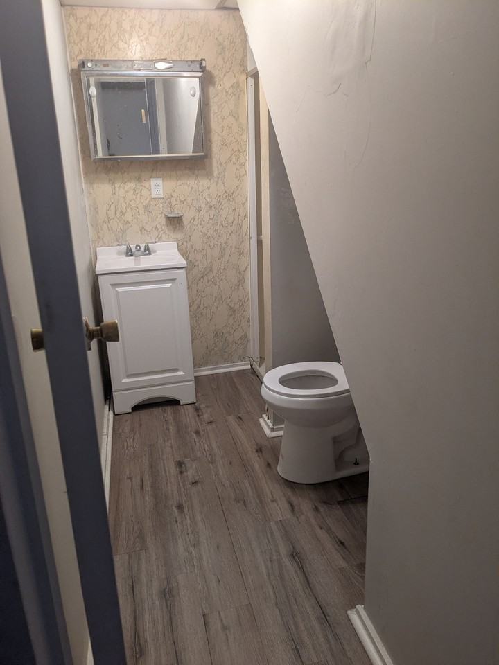 946 Beaver Rd #3 - Photo 3 of 5