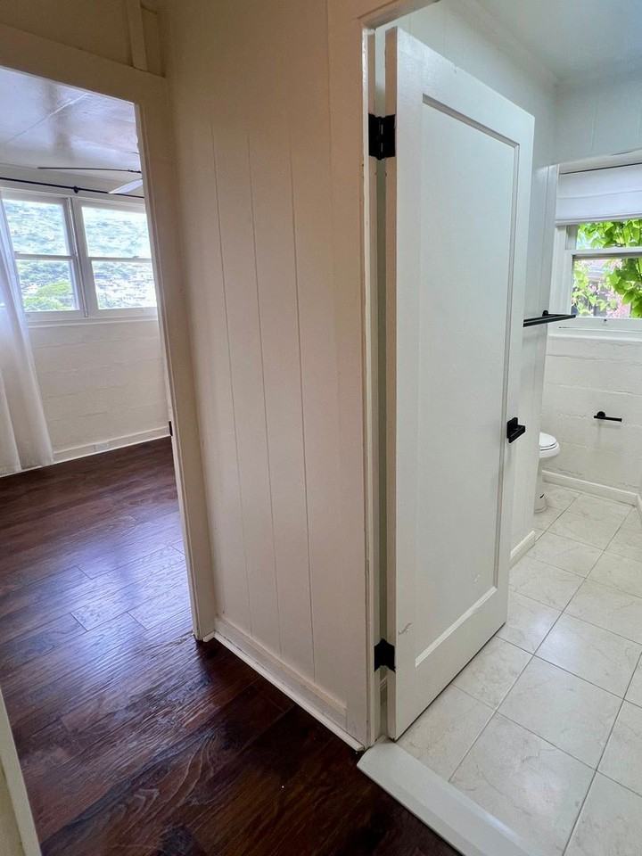 1 1649A 10th Avenue - Lower 1 Bed - Photo 4 of 16