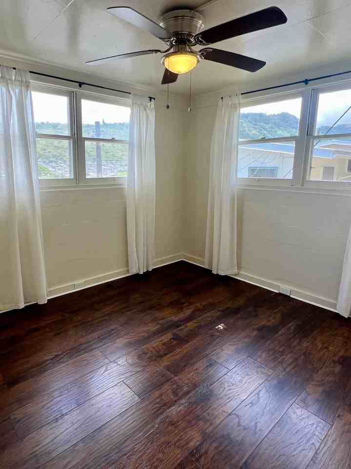 1 1649A 10th Avenue - Lower 1 Bed - Photo 5 of 16
