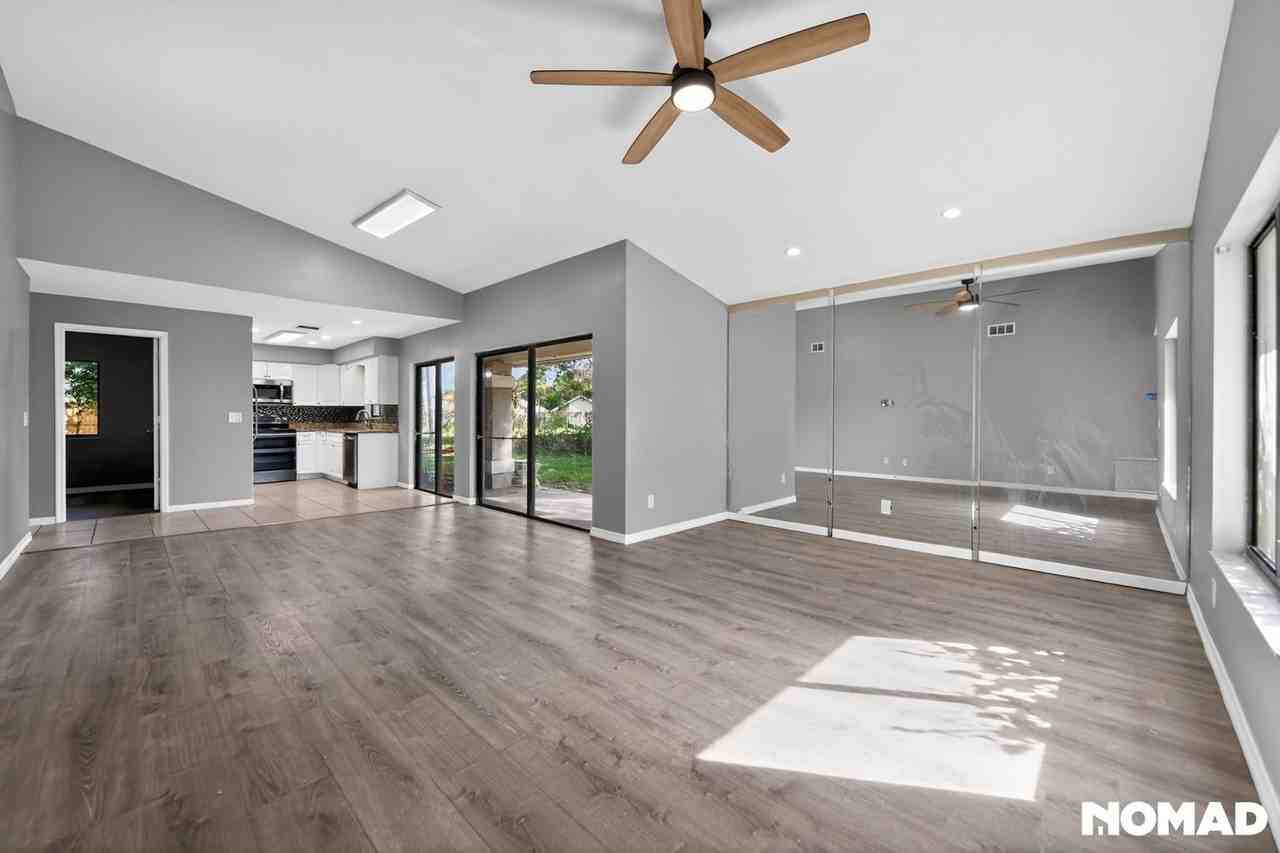 454 Loblolly Ln - Photo 5 of 31