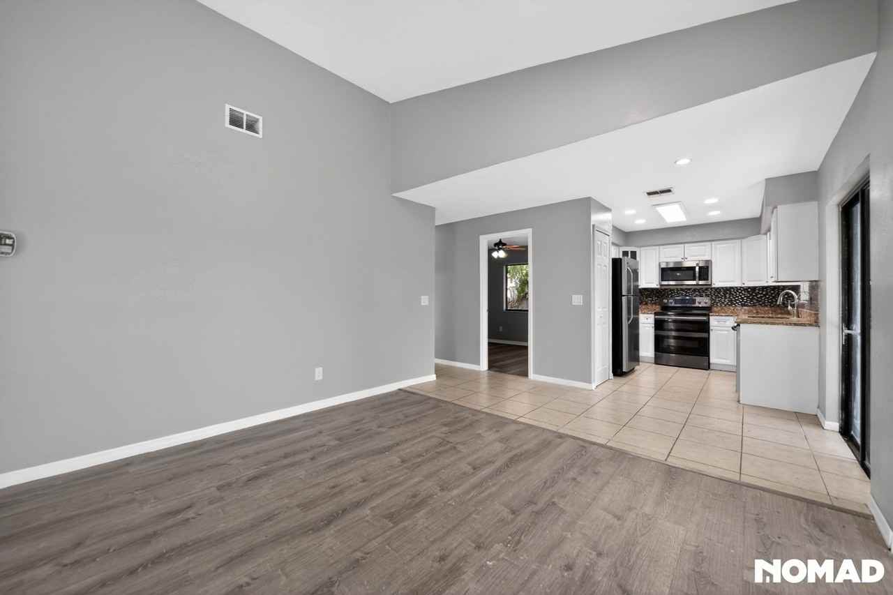 454 Loblolly Ln - Photo 6 of 31
