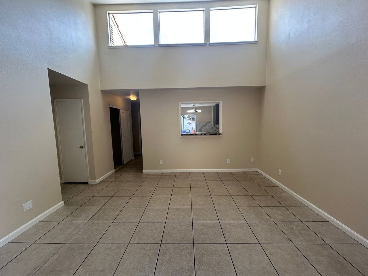 2104 Sharon Way - Photo 2 of 23