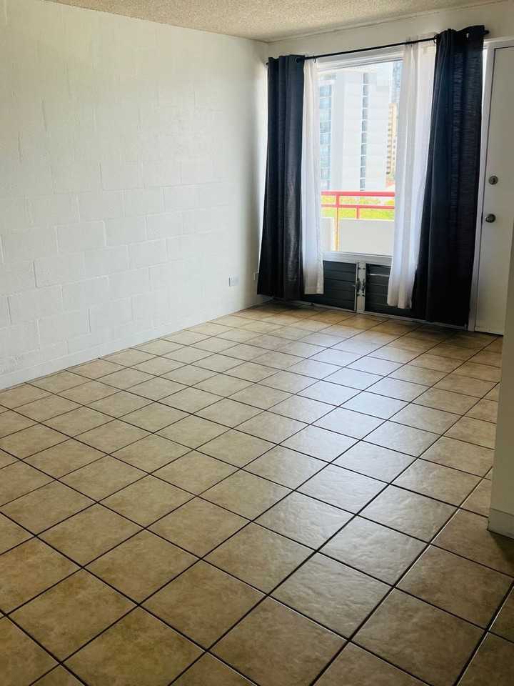 1670 Kalakaua Ave #904 - Photo 2 of 22