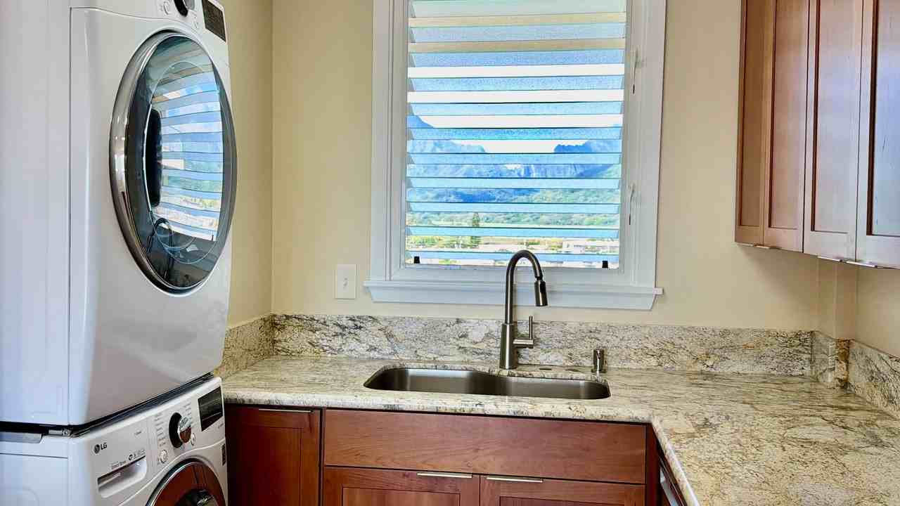 14 Aulike St #806 - Photo 6 of 12