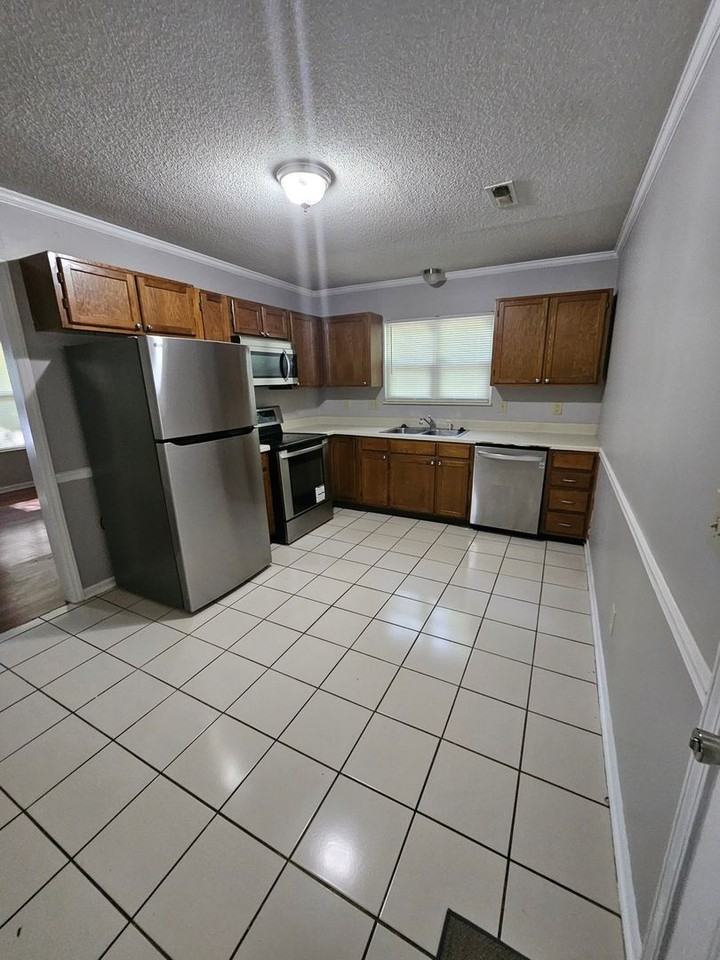 5307 Dawndeer Ln - Photo 4 of 14