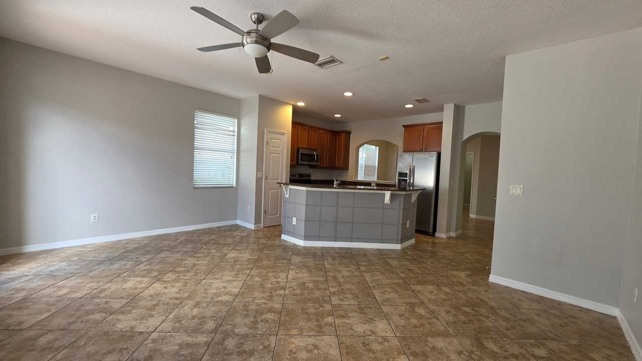 14432 Pleach St #1 - Photo 7 of 9