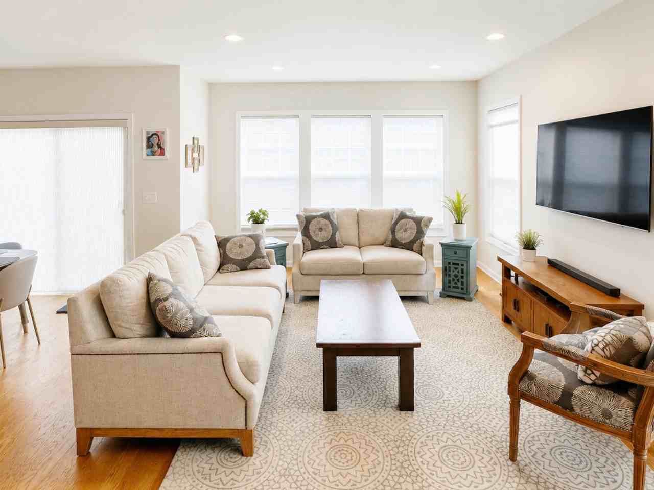 131 Heron Ln #1 - Photo 3 of 7