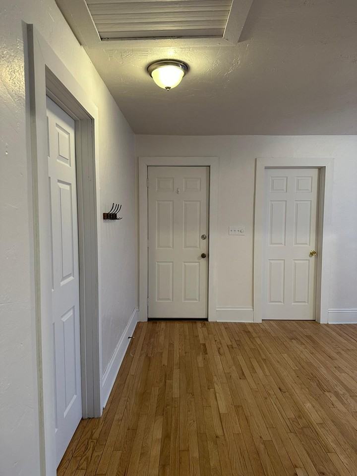 53 N 6th St #2 - Photo 3 of 10
