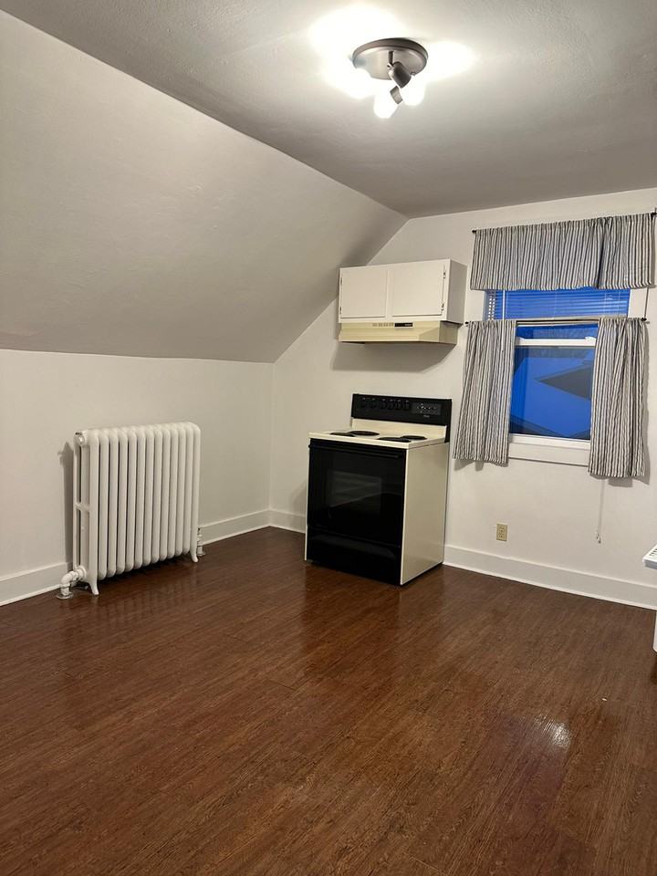 53 N 6th St #2 - Photo 6 of 10