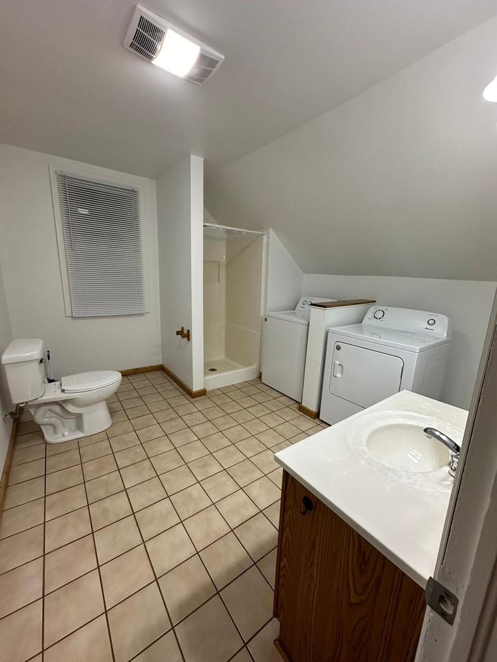 53 N 6th St #2 - Photo 7 of 10