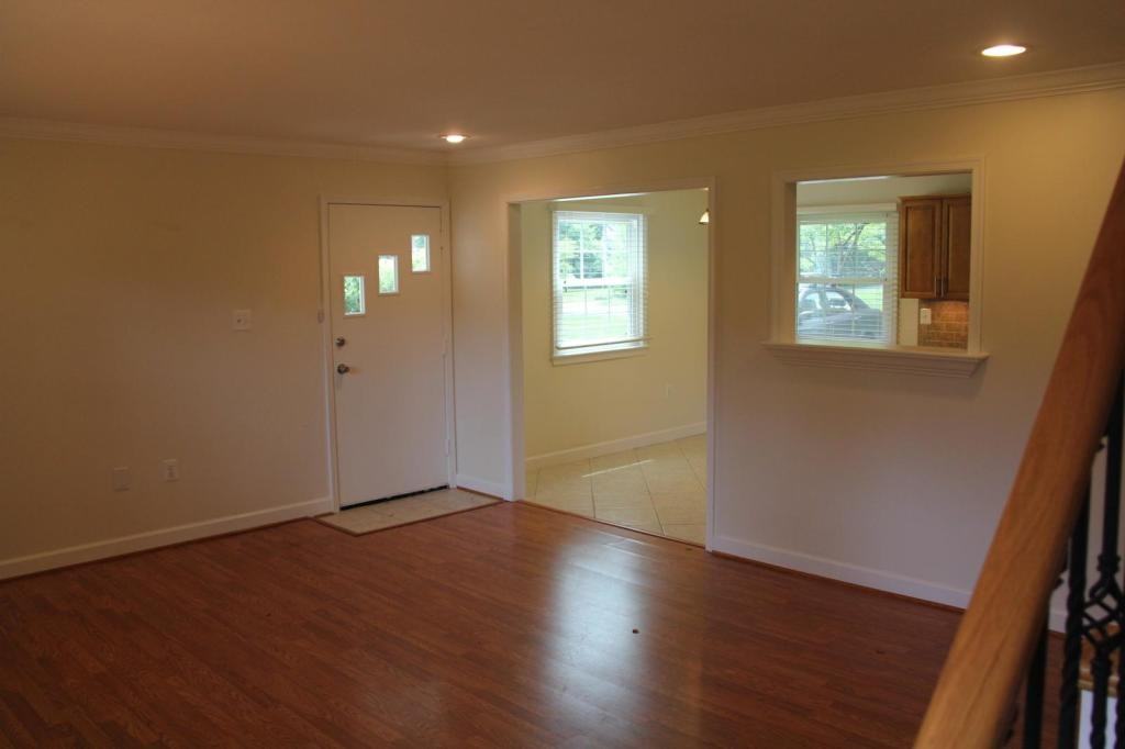 7723 Marthas Ln - Photo 4 of 16