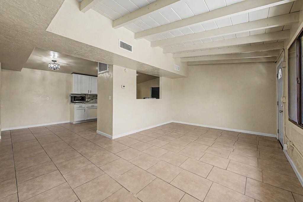 3762 E 22nd St - Photo 6 of 24